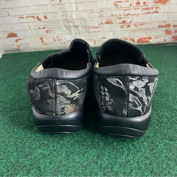 Alegria Kara Floral Slip On Clogs - Picture 7 of 11